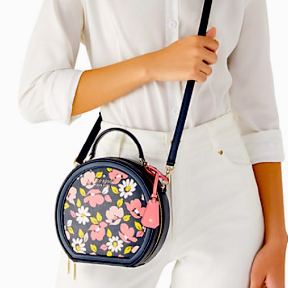 SOLD NWT Kate Spade Floral Traveler Canteen Crossbody Bag - Picture 2 of 9